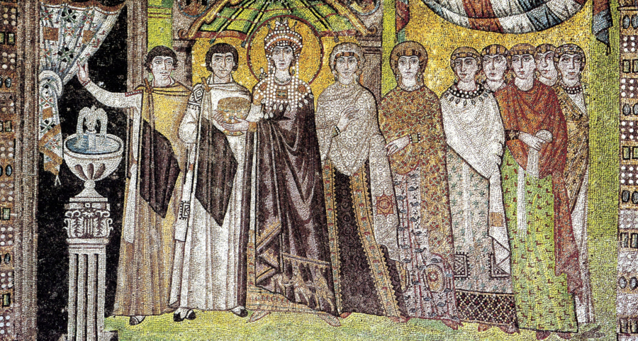 Teodora e il suo seguito, 532-547. Mosaico. Ravenna, Basilica di San Vitale, right wall of the apse.